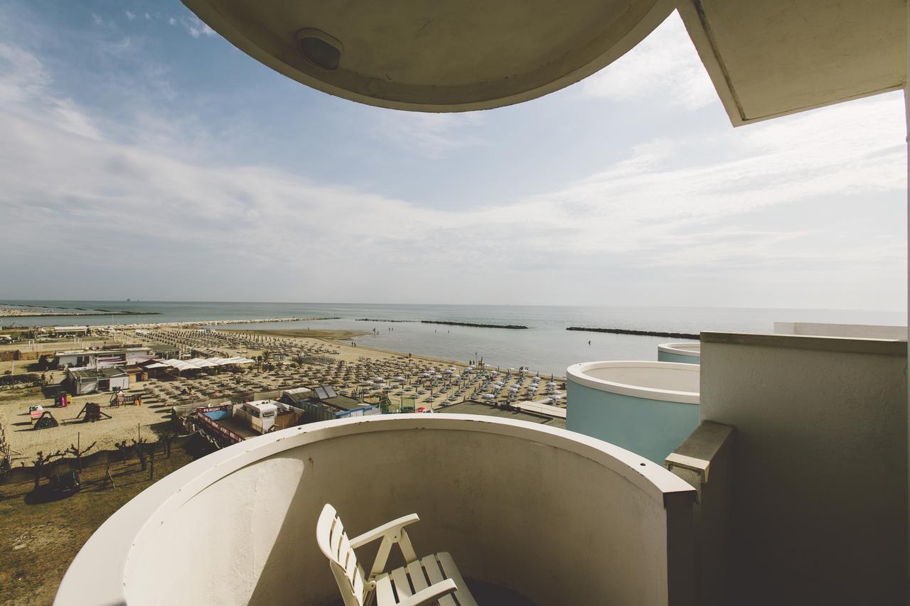 Hotel Marco Lido Di Savio Exteriör bild