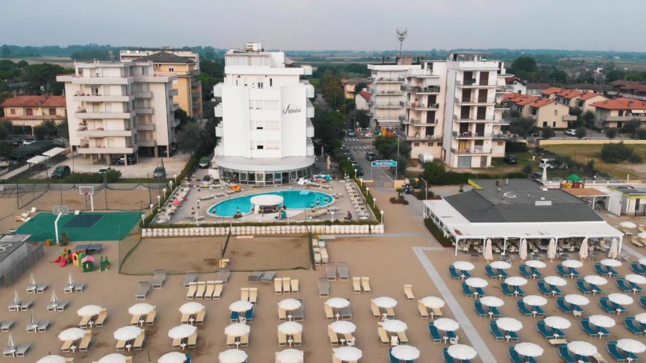 Hotel Marco Lido Di Savio Exteriör bild